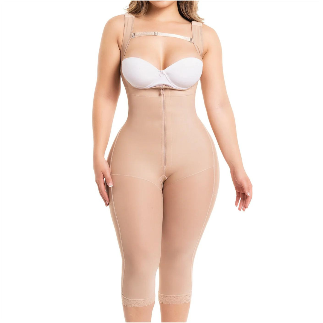 Post-surgical shaping girdles with thick straps